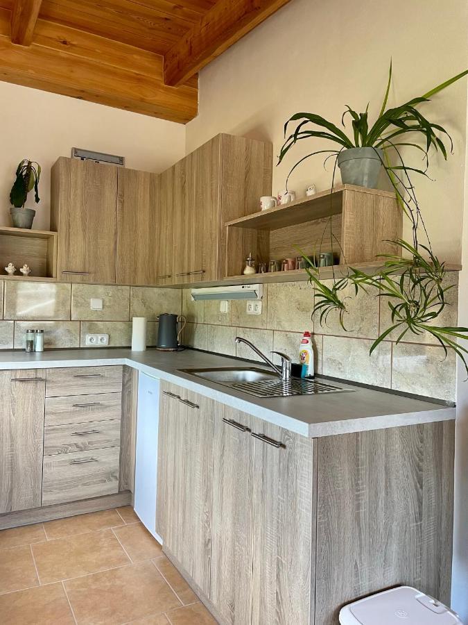 Drozdi Hnizdo Apartment Horni Breckov ภายนอก รูปภาพ